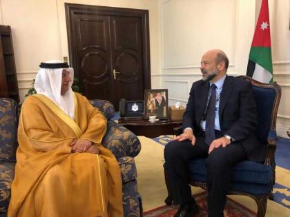 رئيس الوزراء الأردني يلتقي سفير الدولة لدى عمان