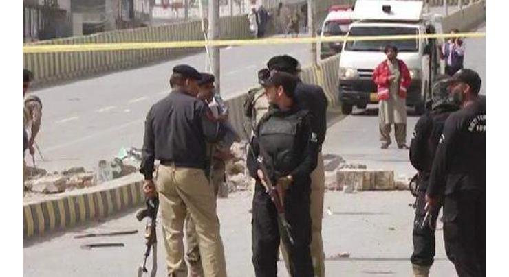 One killed, 13 injured in Quetta blast
