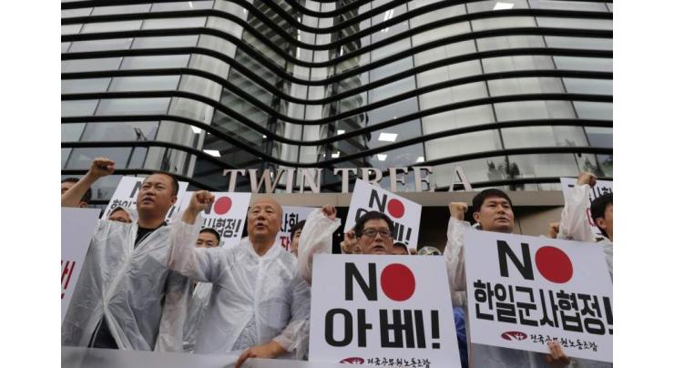 South Koreans Shun Japanese Products Amid Escalating Trade War - Statistics