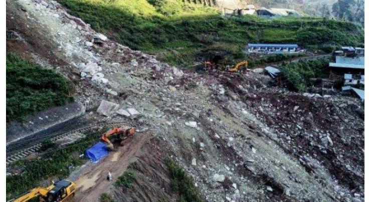 17 missing in SW China landslide
