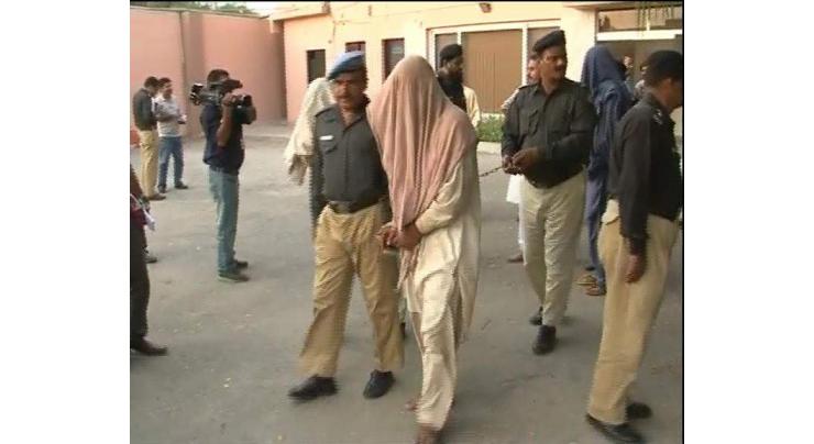 Police arrest 17 suspects in Karachi
