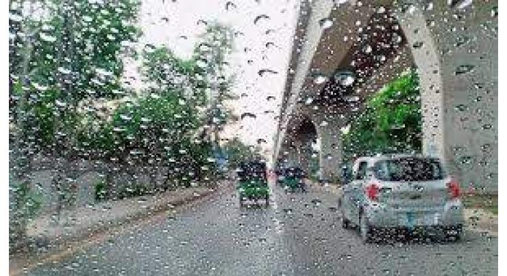 Scattered rain turns weather pleasant in city
