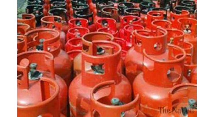 14 arrested over illegal gas refilling in Sargodha 
