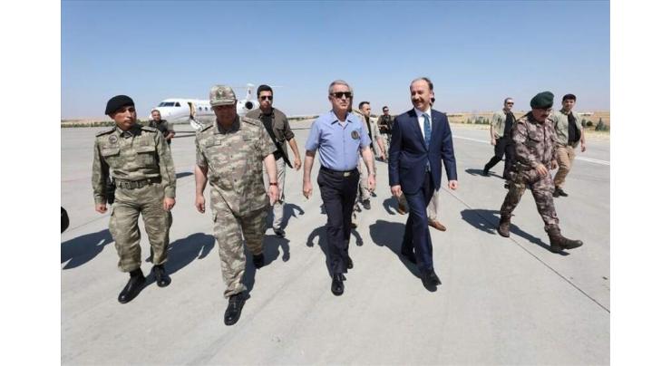 Turkish defense minister visits border area for safe zone in Syria
