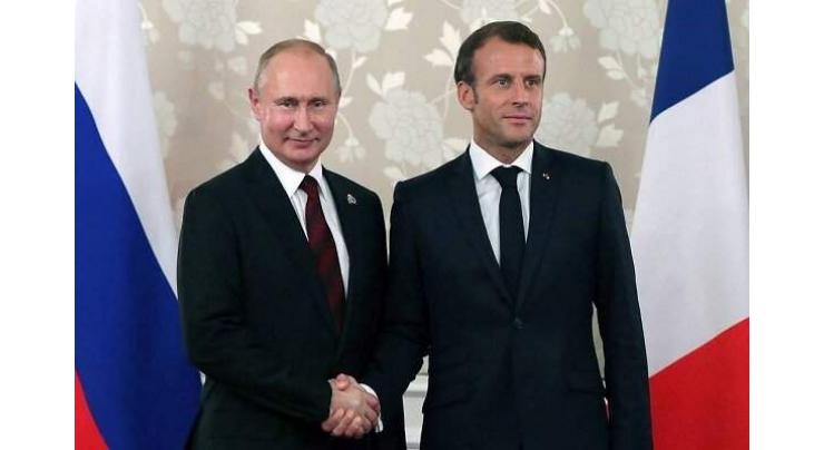 Putin Says Plans to Discuss International Security With Macron