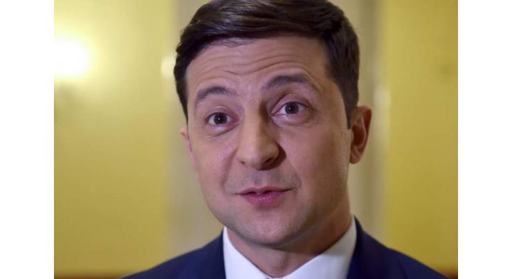 Ukraine leader says Russia sanctions must remain in place
