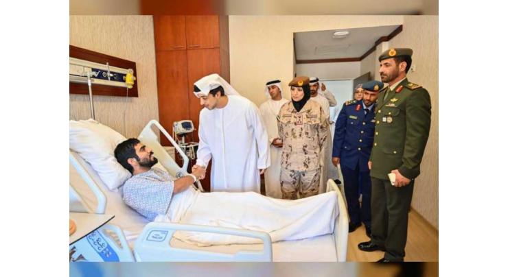 Mansour bin Zayed visits wounded servicemen at Zayed Military Hospital