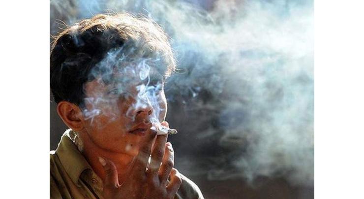 7 in 10 Pakistanis (69%) believe that smoking should be banned everywhere, 10% think it should not be banned anywhere