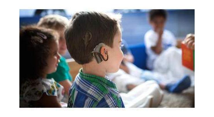 150 hearing aids distributed among special children
