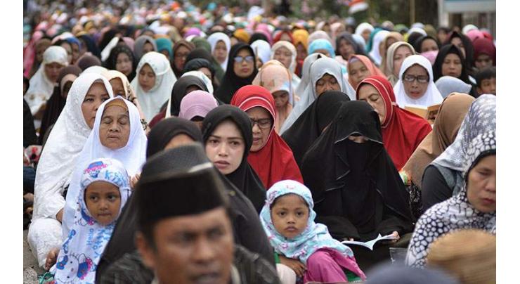 Mass prayer marks one year since Indonesia quake-tsunami disaster
