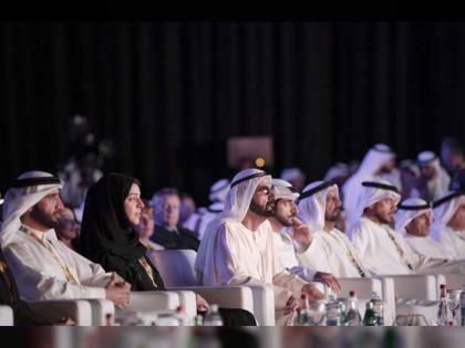 بحضور محمد بن راشد .. &quot; إكسبو 2020 دبي &quot; يزيح الستار عن شخصيات الحدث 