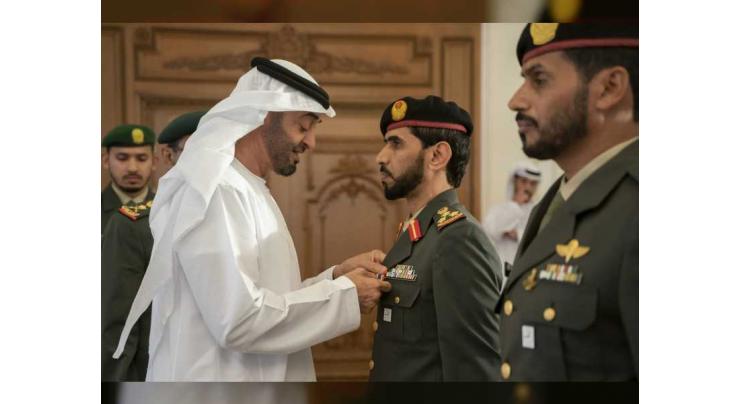 Mohamed bin Zayed awards Medals of Glory and Medals of Emirates to UAE Armed Forces heroes