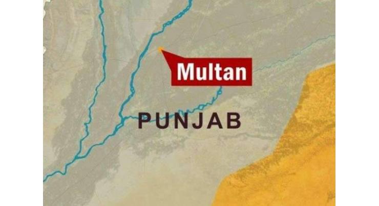 Father kills two sons,  daughter and grand daughter in Multan