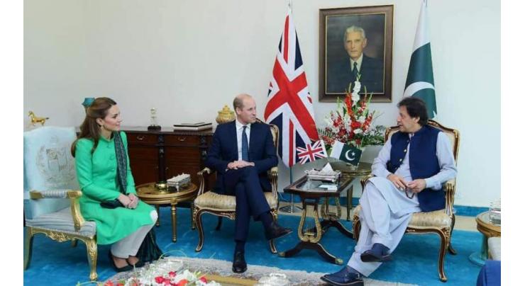 Royal visit: Prince William, Kate Middleton meet President Alvi, PM Imran