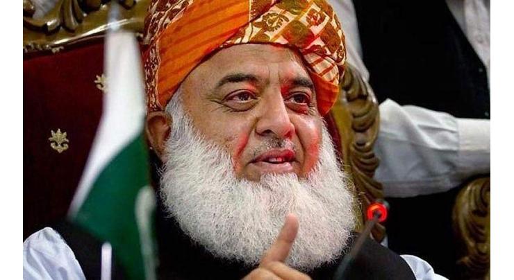 Farrukh Habib advise JUI-F chief to start peaceful dialogue with govt
