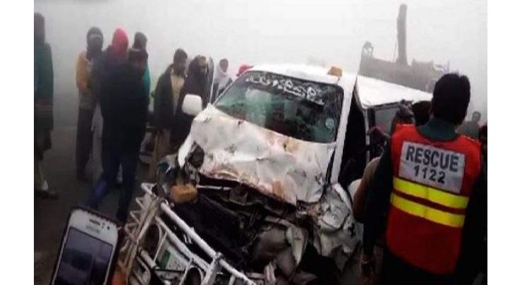 Road accident kills three in Sialkot
