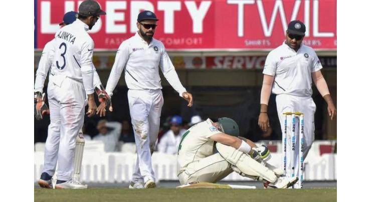 South Africa's Elgar replaced over concussion fears in third Test
