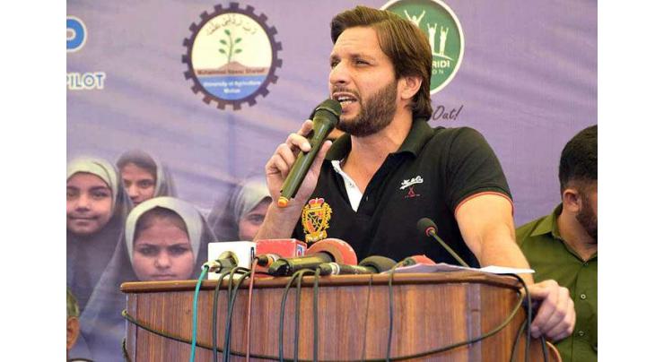 Country's development linked with girls education: Shahid Afridi
