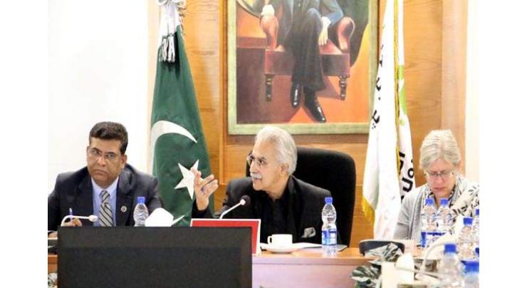 Meeting held to assess polio eradication efforts
