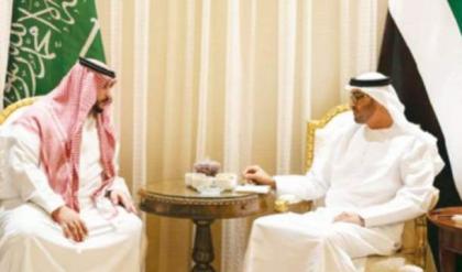 نائب وزیر الدفاع السعودي الشیخ الأمیر خالد بن سلمان یلتقي ولي عھد أبوظھبي الشیخ محمد بن زاید