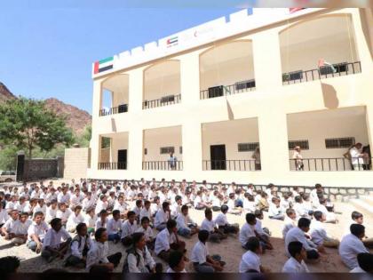 الإمارات تواصل دعم قطاع التعليم في المحافظات اليمنية المحررة 