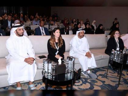 عبدالله آل حامد يفتتح أعمال مؤتمر أبوظبي السنوي الثالث للأمراض المعدية
