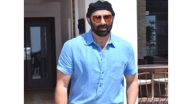 Sunny Deol to come to Lahore tomorrow