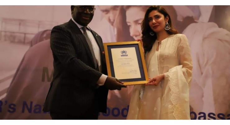 Mahira Khan shares touching moments of her parents when they received UNHCR's letter for her