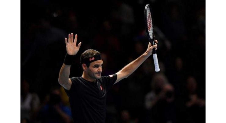 Federer stays alive at ATP Finals with Berrettini win
