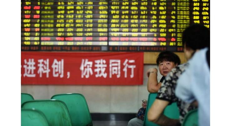 Asian markets hit by trade uncertainty, Hong Kong flares up again
