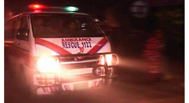 Accident claims two lives, injures 15 in Faisalabad
