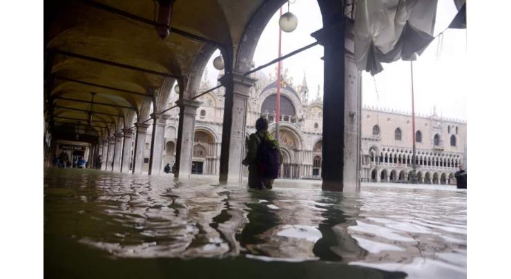 St Mark's closed as Venice faces more floods
