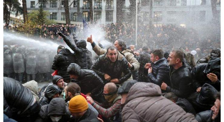 Riot police use water cannons to disperse Georgia protesters
