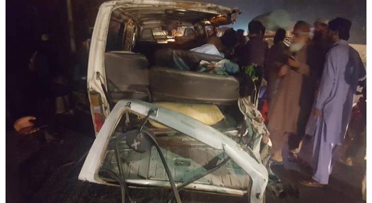 6 killed,4 injured in van-truck collision in Muzaffargarh
