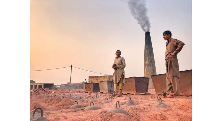 400 brick kilns shift over to Zigzag technology in Punjab: DG EPD
