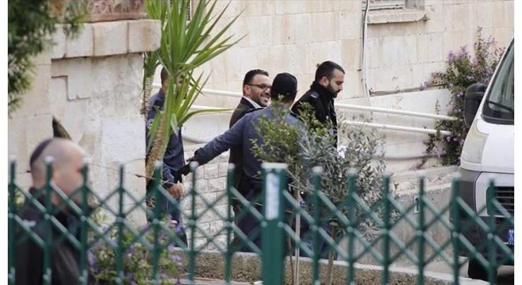 Israeli police detain Jerusalem governor
