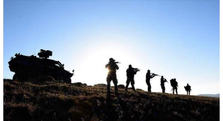 2 YPG/PKK terrorists surrender to Turkish forces
