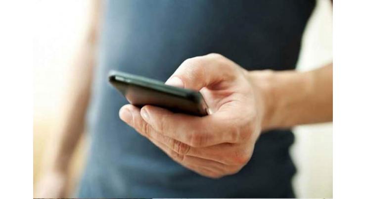 Mobile dealer issued notice over tampering IMEI number
