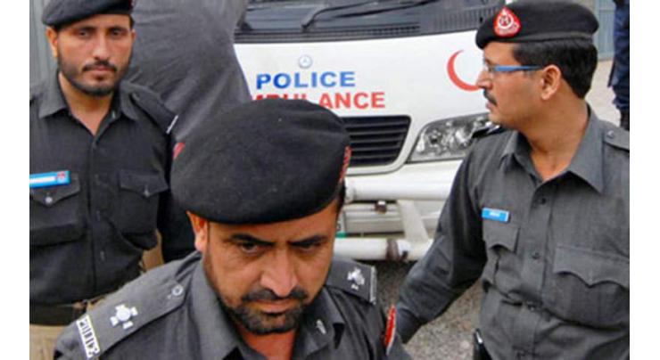 Four policemen injured in hand grenade attack, outlaw killed: Police
