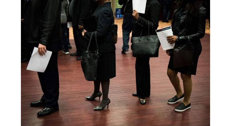U.S. jobless claims rise to 252,000 last week
