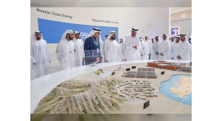Mohammed bin Rashid visits World Future Energy Summit