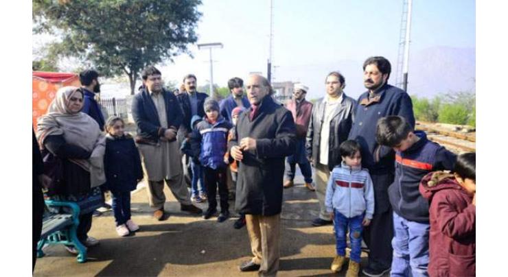 Deputy Commissioner Attock Ali Anan Qamar hold open Kutchery
