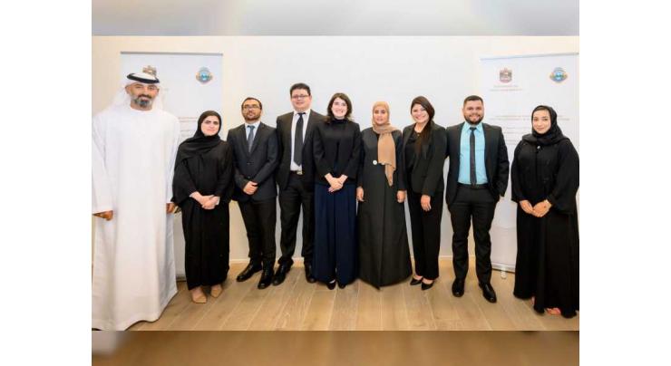 Ohoud Al Roumi briefs Costa Rican delegation on UAE government experience