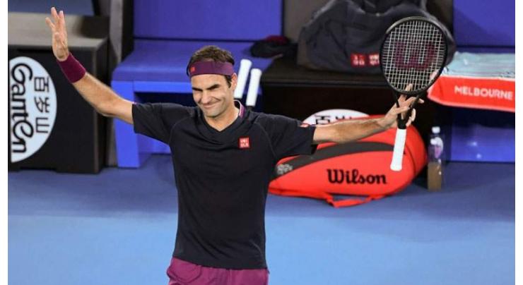'Old school work ethic' pays off for immaculate Federer

