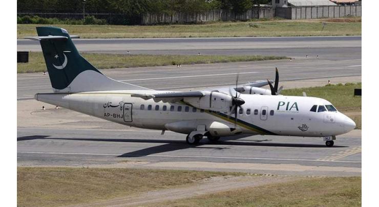 PIA Engineers make grounded aircraft operational
