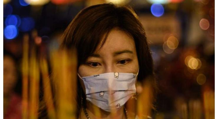 Australia plans island quarantine as foreigners leave Wuhan
