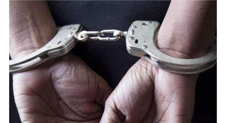 Eight outlaws held in Karachi

