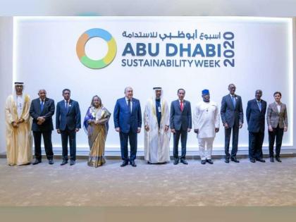 مقدمة 1 / محمد بن زايد وعدد من قادة الدول ورؤساء الوفود والضيوف يشهدون افتتاح &quot; اسبوع أبوظبي للاستدامة 2020