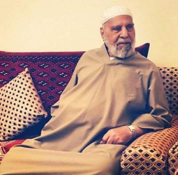 وفاة الشیخ صدیق المنصوري عن عمر 90 عاما