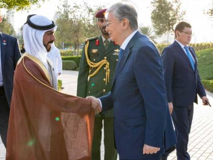 رئيس كازاخستان يزور واحة الكرامة